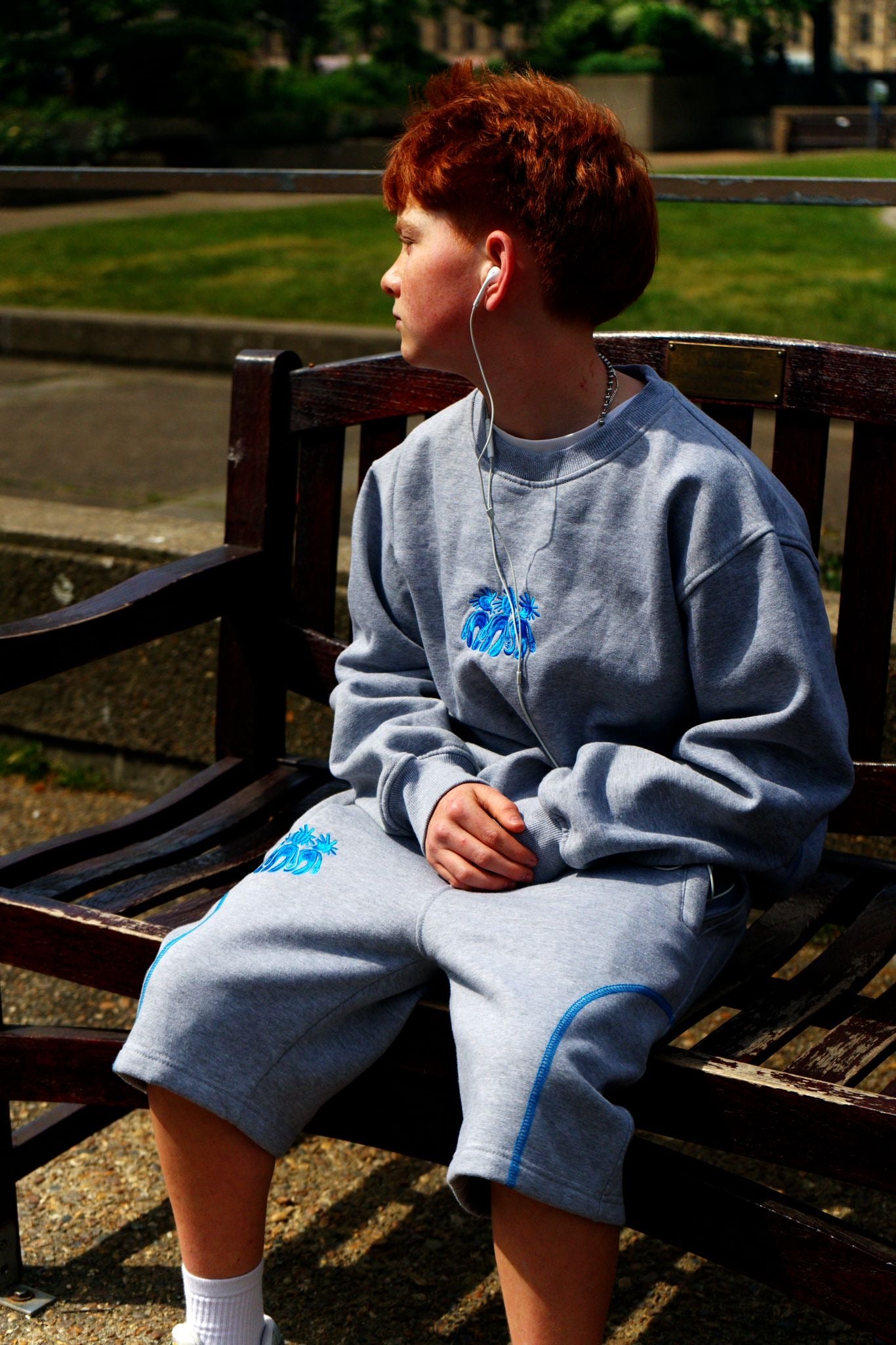 V1 Crew Neck